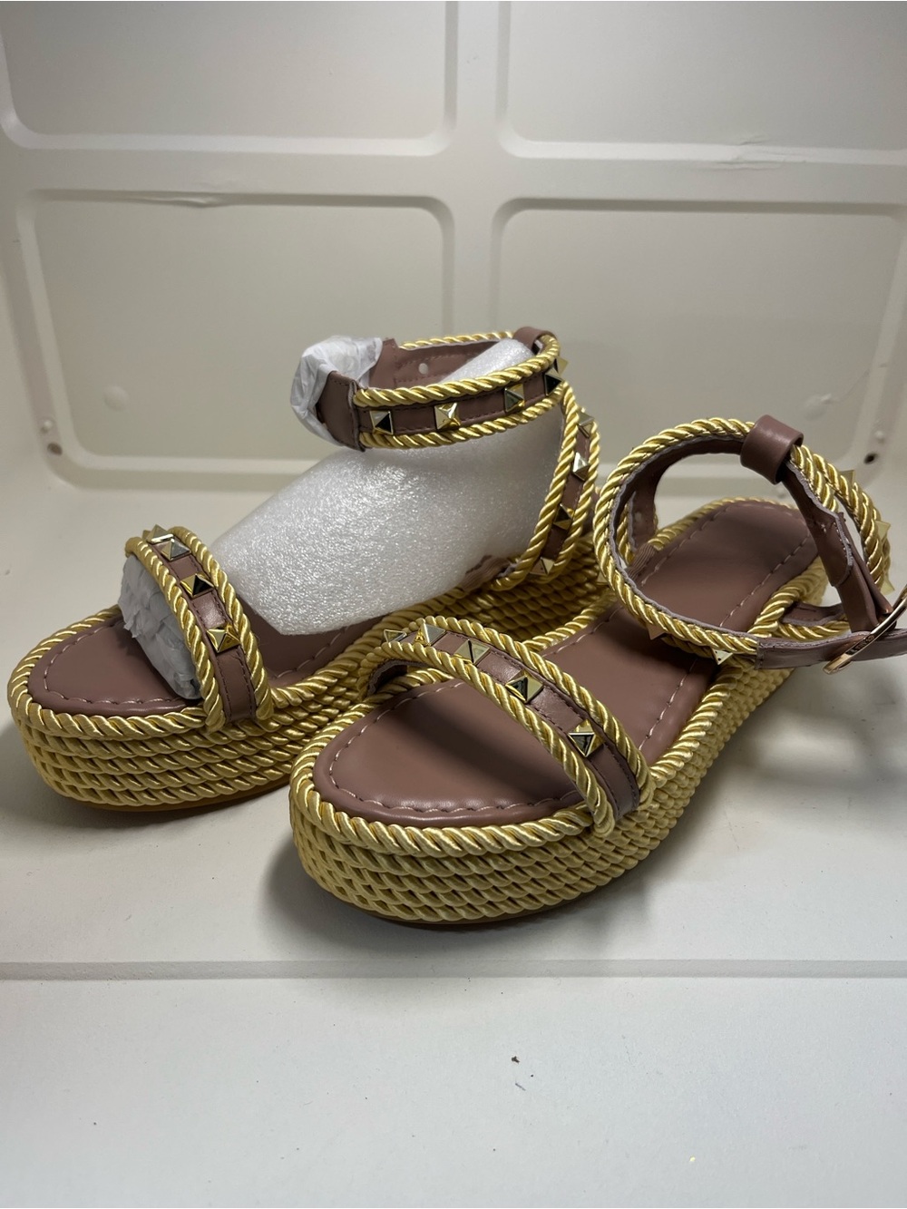 Women’s Tan & Gold Braided Platform Sandals With Studs. Brand New Size 6